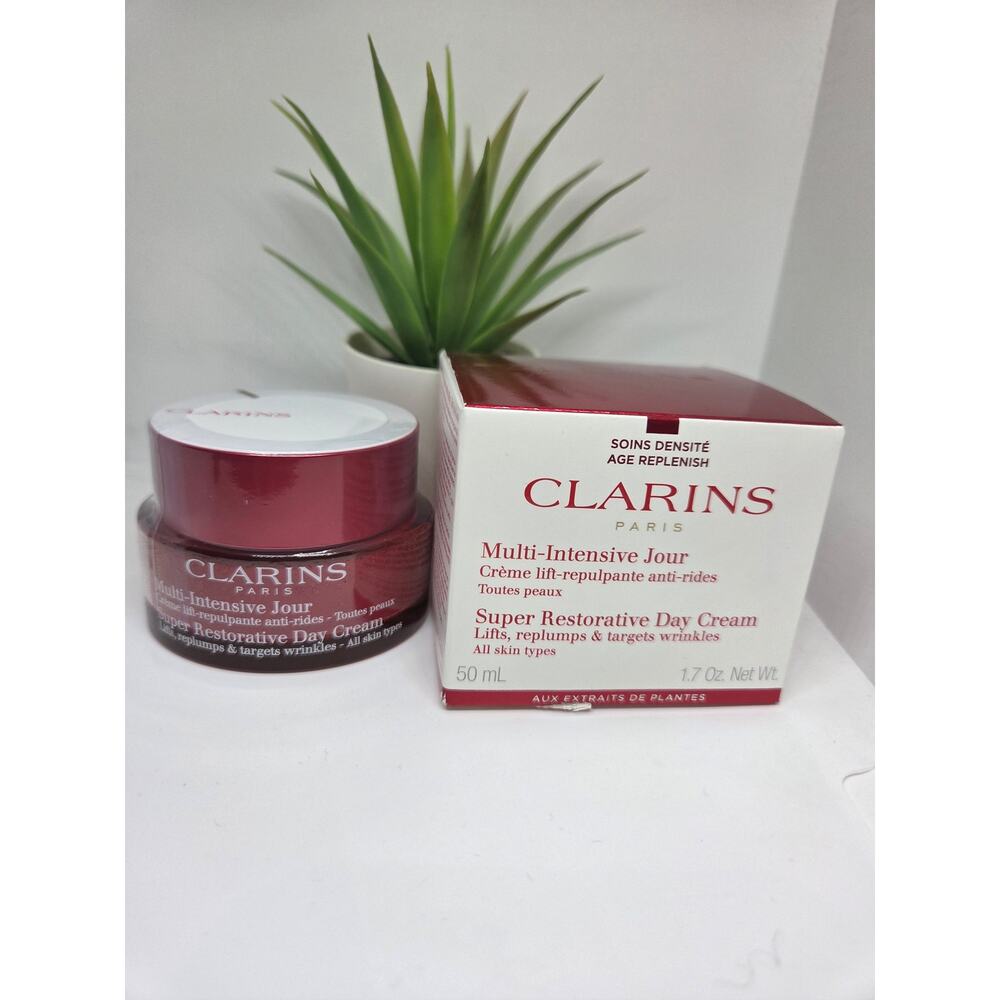 Clarins Super Restorative Day Moisturizer 50ml/1.7fl.oz. New Sealed